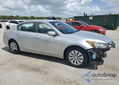 2012 Honda Accord Lx z USA, uszkodzony, nr VIN 1HGCP2F33CA205625